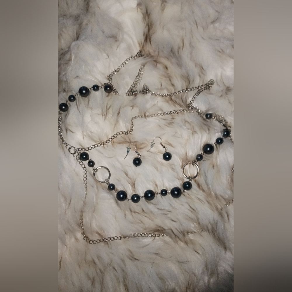 Women's jewelry